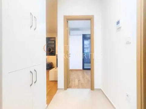 Izdavanje, stan, 53m², New City, Podgorica - image 10