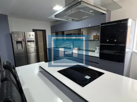 Prodaja, trosoban stan, 82m², Paraćin, Srbija - image 3