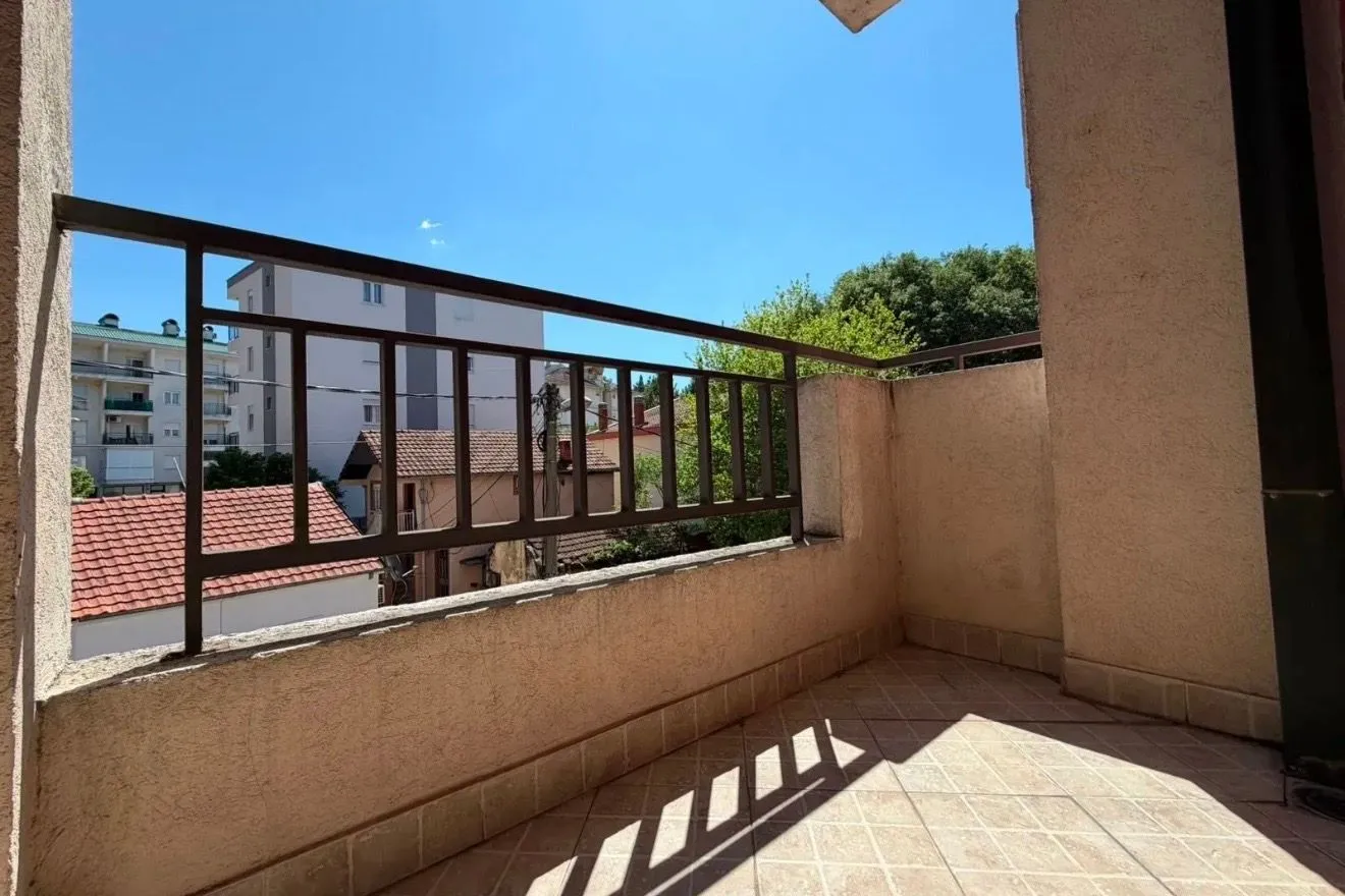 Rent, three bedroom apartment, 107m², Vezirov Most, Podgorica
