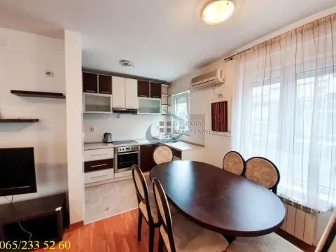 Prodaja, trosoban stan, 57m², Južni Bulevar, Vračar Sve Podlokacije - image 4