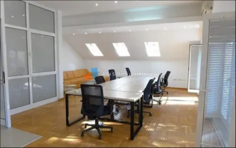 Rent, house, 300m², Čukarica, Beograd - image 27