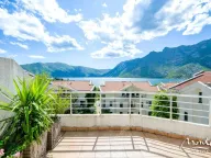 Prodaja, trosoban stan, 130m², Risan, Kotor - image 22