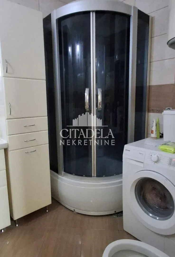 Sale, two bedroom apartment, 66m², Vračar Sve Podlokacije, Beograd