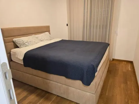 Izdavanje, stan, 48m², Gorica C, Podgorica - image 6