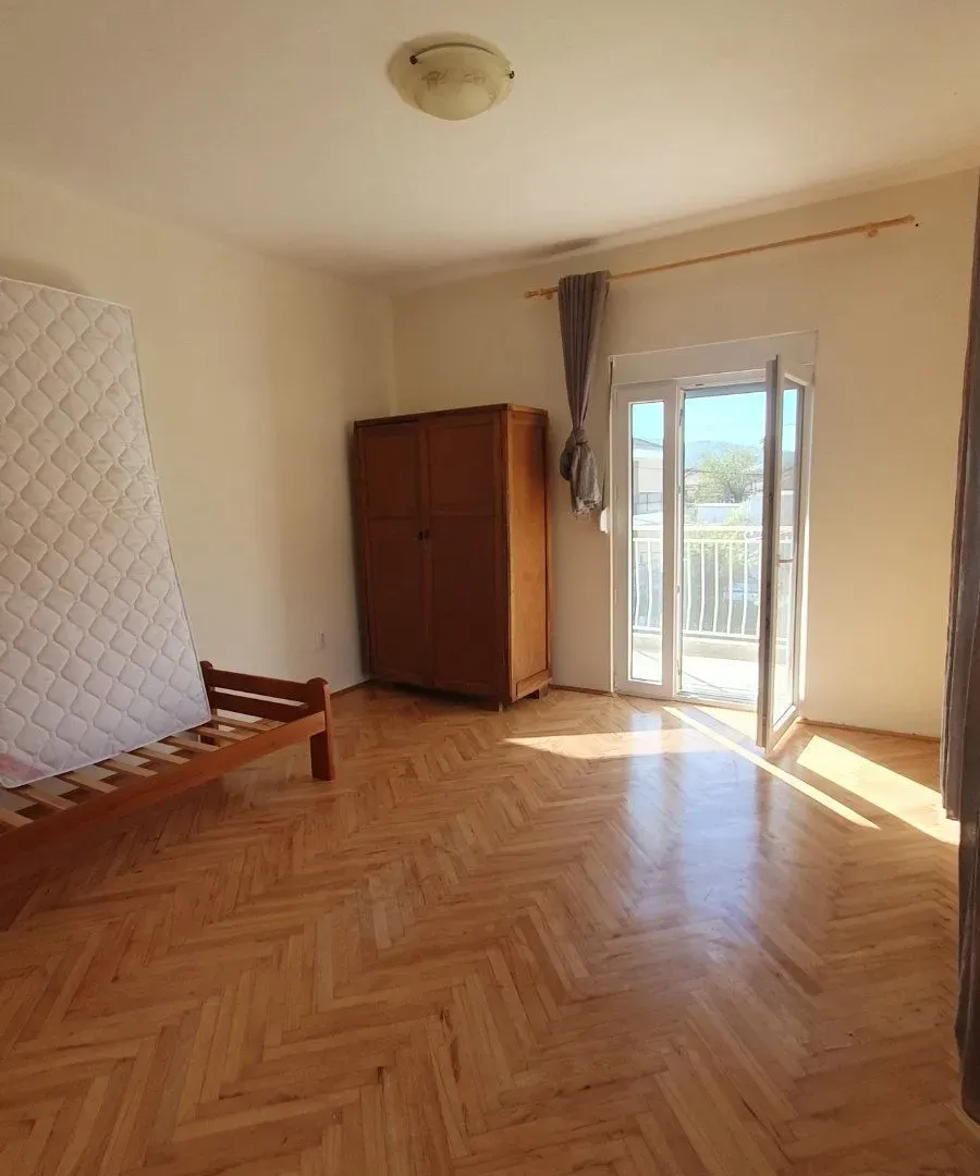 Prodaja, kuća, 450m², Zelenika, Herceg Novi