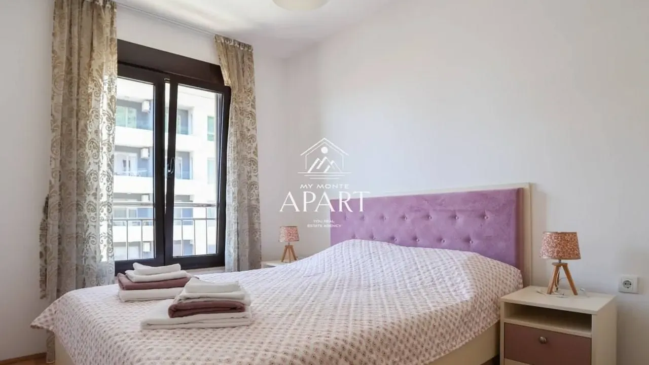 Rent, one bedroom apartment, 47m², Bečići, Budva