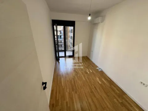 Rent, apartment, 64m², Stari Aerodrom, Podgorica - image 3