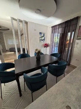 Rent, house, 330m², Podgorica, Crna Gora - image 8