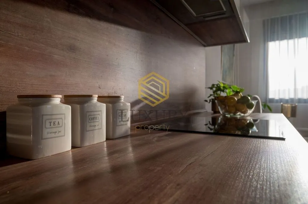 Prodaja, dvosoban stan, 63m², Pod Kuk, Tivat