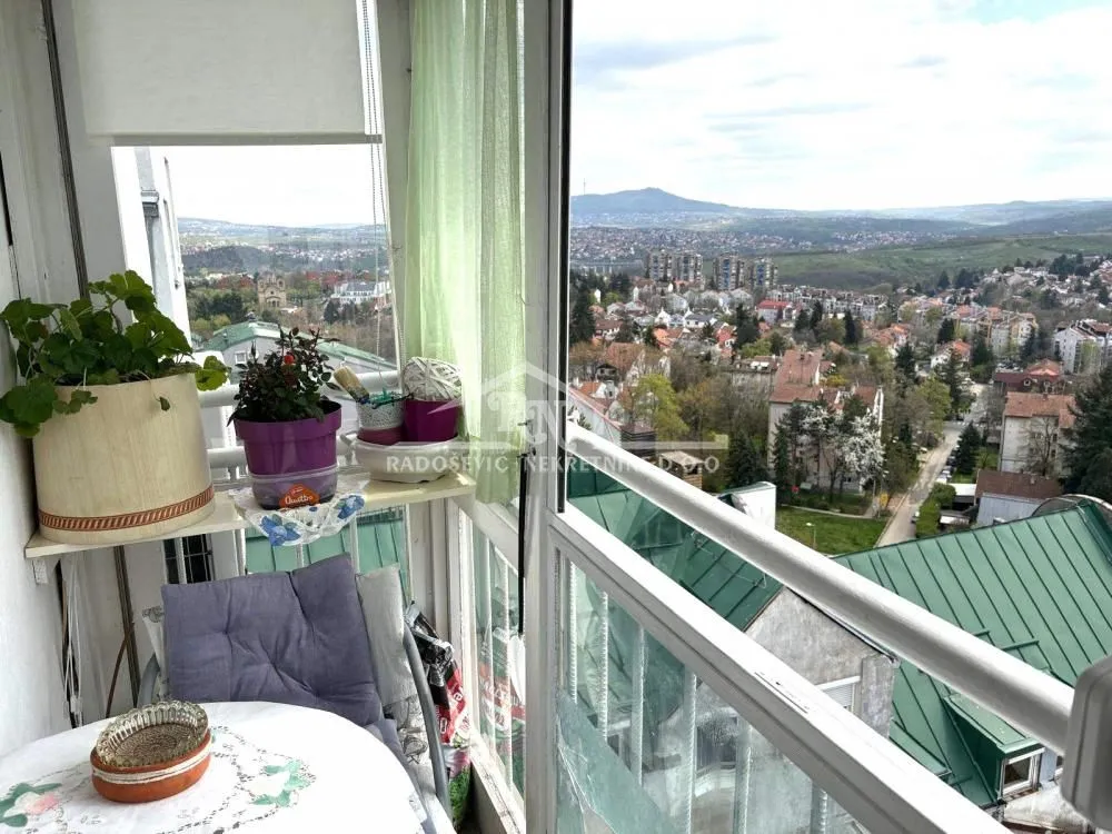 Prodaja, dvosoban stan, 55m², Labudovo Brdo, Beograd