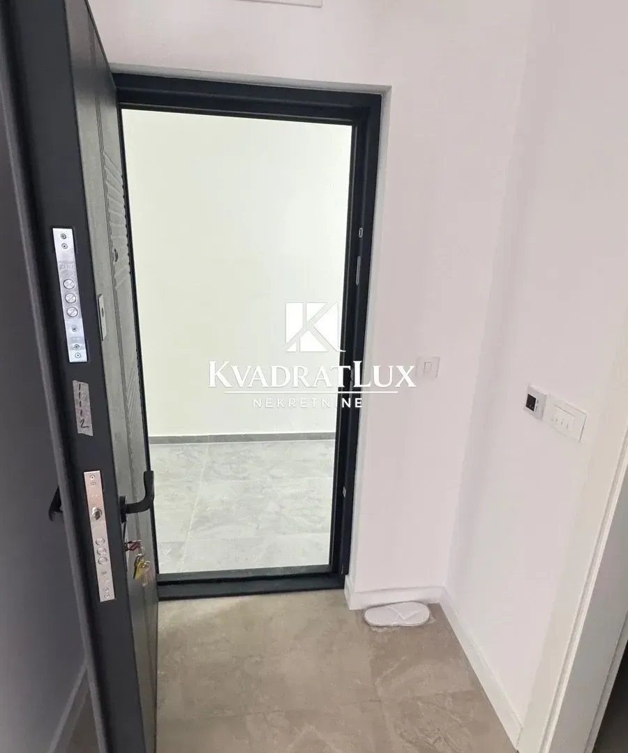 Sale, one bedroom apartment, 53m², Centar, Bar