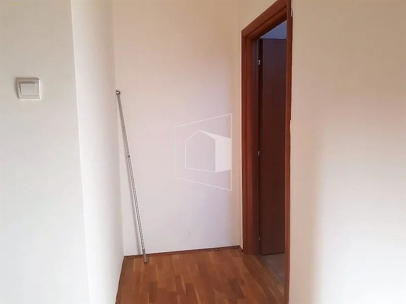 Prodaja, stan, 96m², Krivi Most, Podgorica