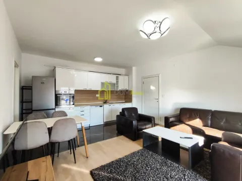 Izdavanje, dvosoban stan, 65m², Dalmatinska ulica, Podgorica - image 2