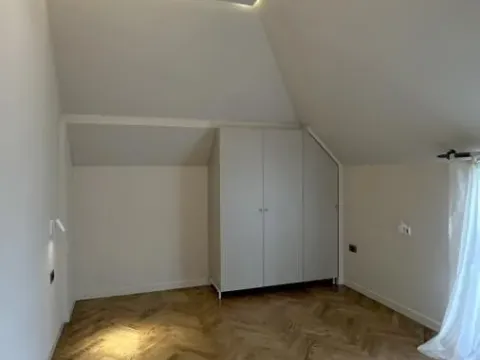 Rent, four bedroom apartment, 197m², Banovo Brdo, Beograd - image 14