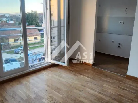 Prodaja, jednosoban stan, 37m², Petrovaradin, Novi Sad - image 2