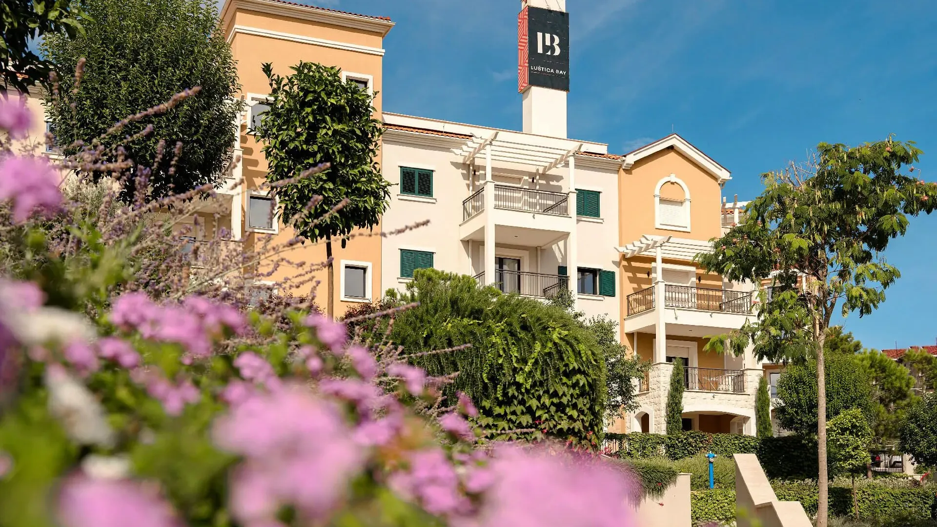 Prodaja, jednosoban stan, 37m², Luštica Bay, Tivat