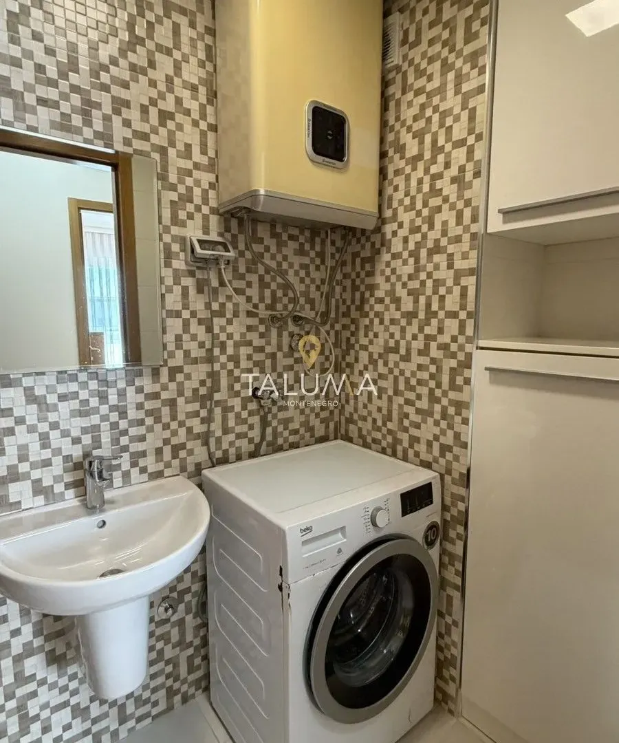 Prodaja, dvosoban stan, 63m², City Kvart, Podgorica