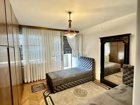 Izdavanje, dvosoban stan, 64m², Vračar Sve Podlokacije, Beograd - image 7