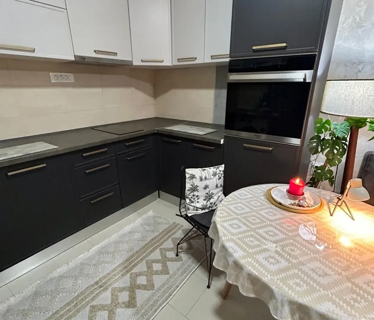 Izdavanje, jednosoban stan, 40m², Zlatica, Podgorica