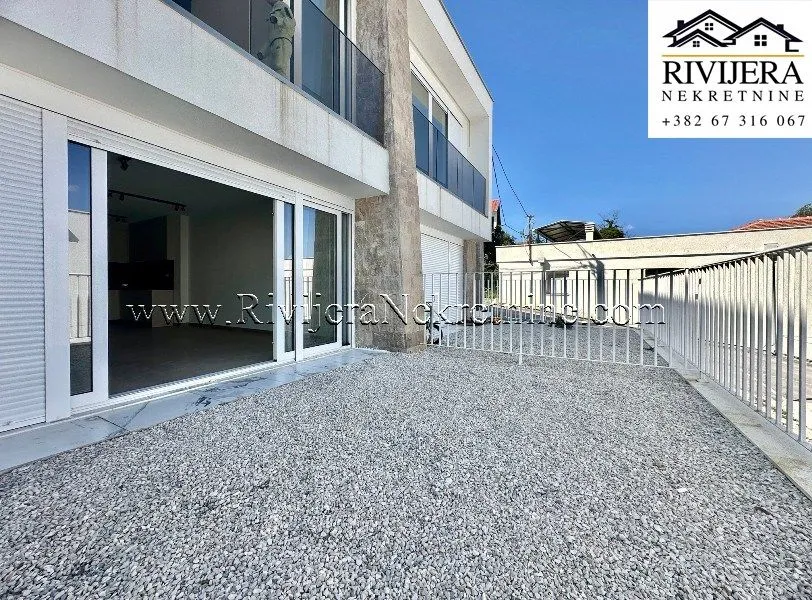 Prodaja, kuća, 90m², Obala Đuraševića, Tivat