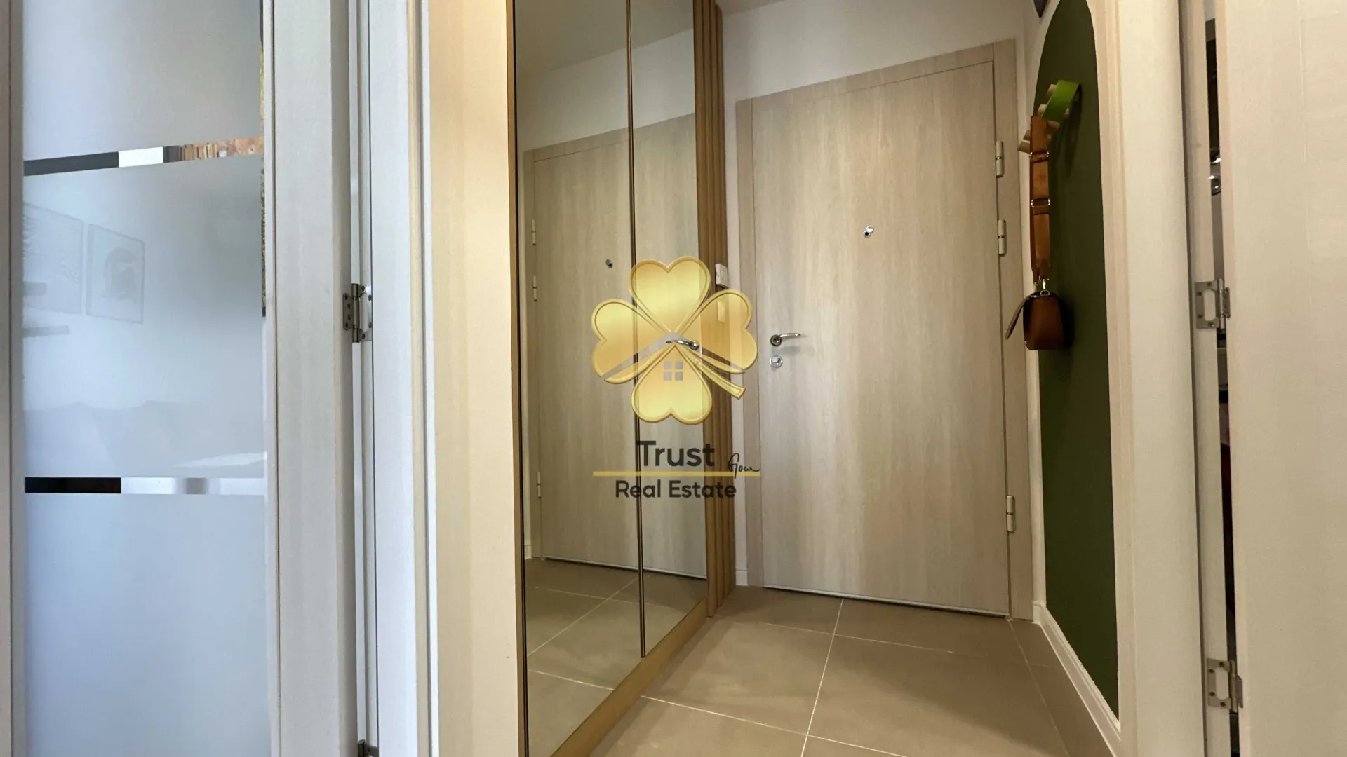 Rent, one bedroom apartment, 42m², Pobrežje, Podgorica