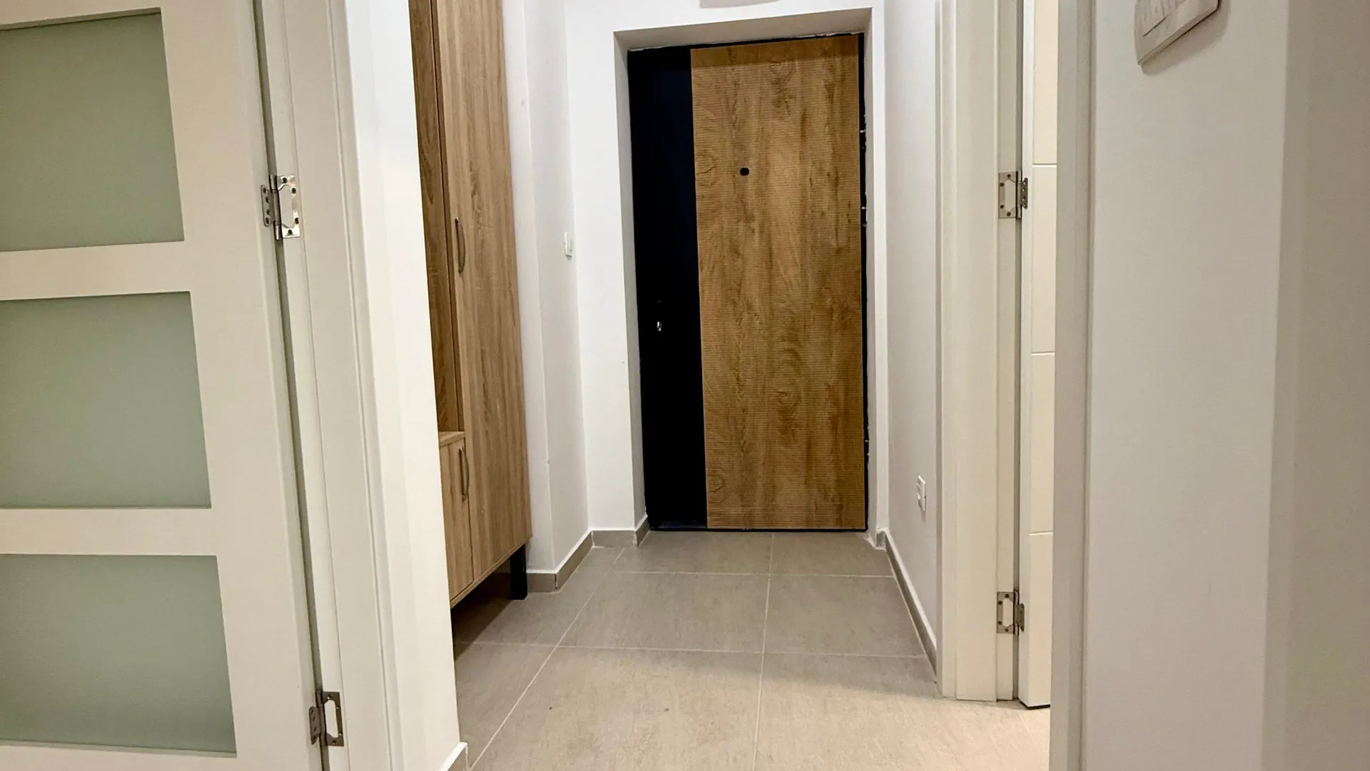 Prodaja, jednosoban stan, 44m², Pobrežje, Podgorica