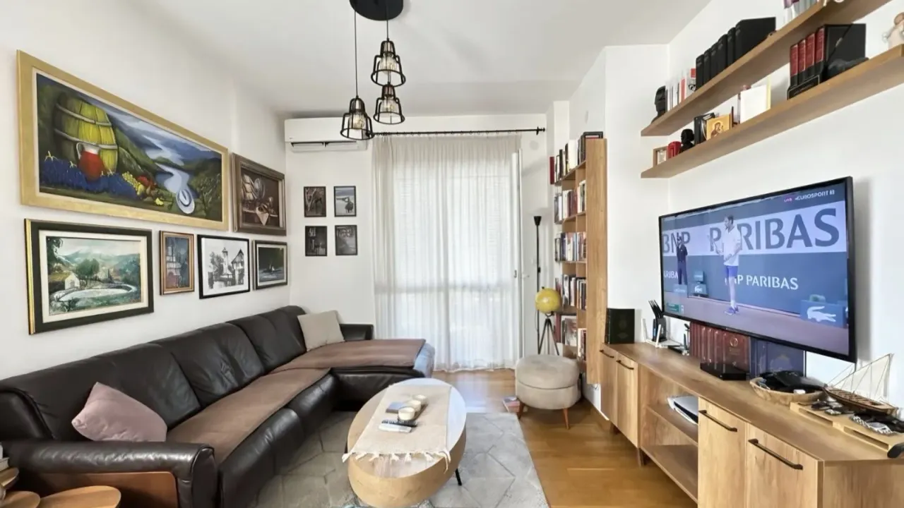 Izdavanje, dvosoban stan, 55m², Zabjelo, Podgorica