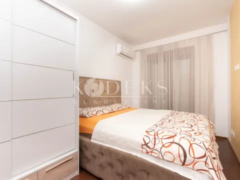 Izdavanje, dvosoban stan, 69m², Master Kvart, Podgorica - image 7