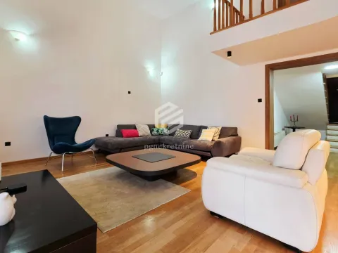 Izdavanje, stan, 285m², Gorica C, Podgorica - image 2