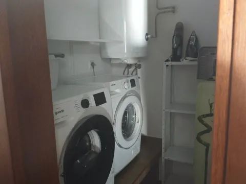 Rent, three bedroom apartment, 130m², Dobrota, Kotor - image 9