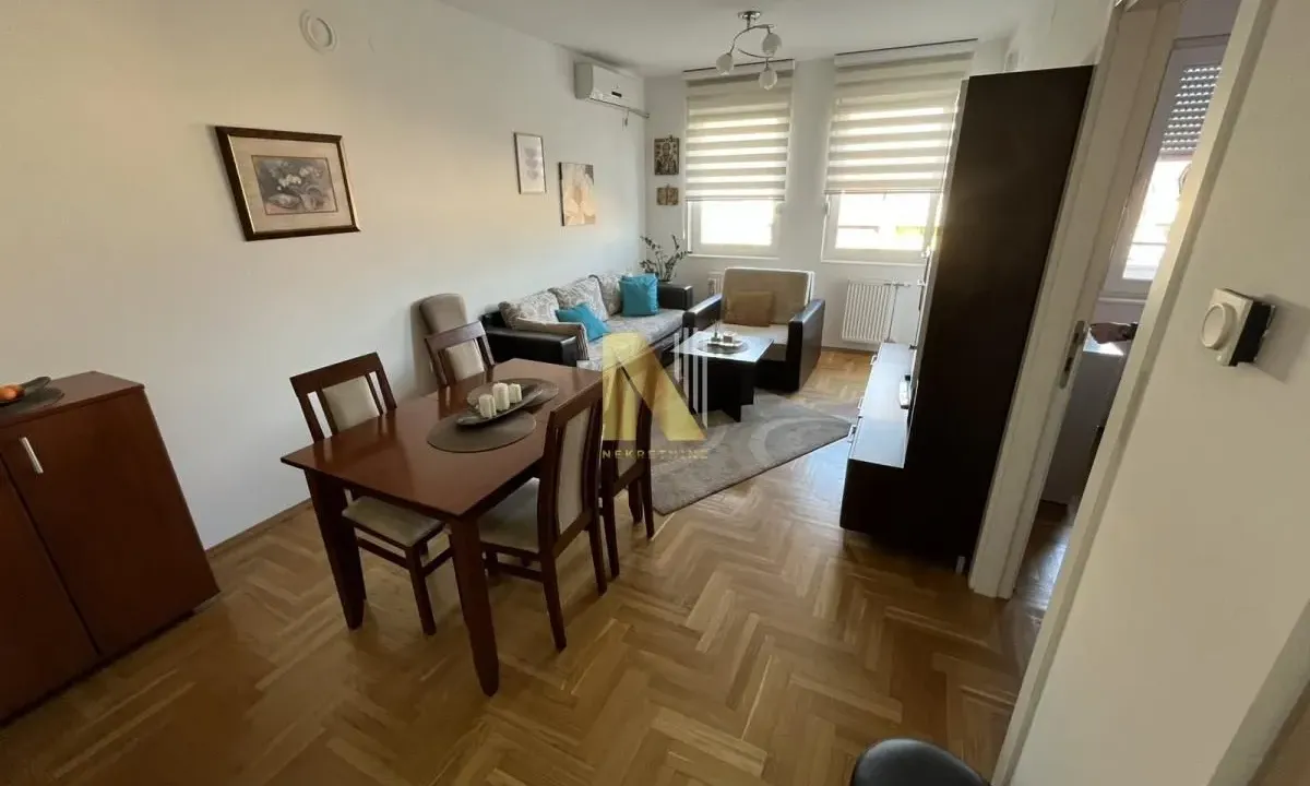 Prodaja, jednosoban stan, 36m², Banatić, Novi Sad Sve Podlokacije