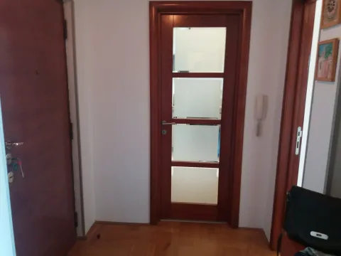 Rent, three bedroom apartment, 63m², Preko Morače, Podgorica - image 8