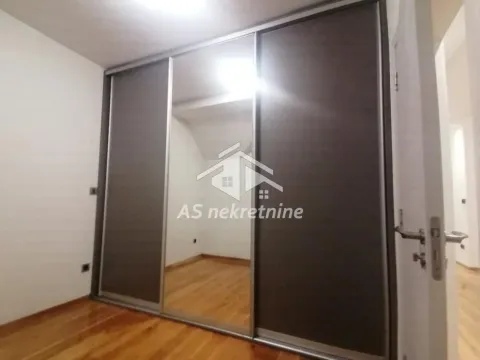 Izdavanje, trosoban stan, 62m², Lekino Brdo, Voždovac Sve Podlokacije - image 13