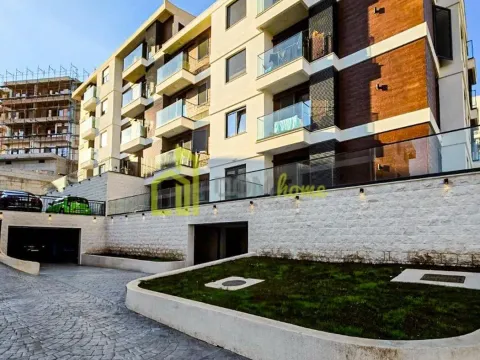 Prodaja, trosoban stan, 85m², Tivat, Crna Gora - image 6