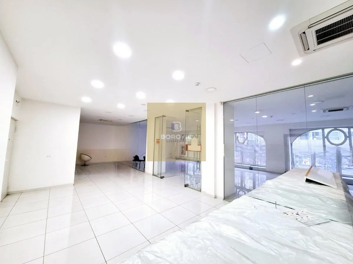Rent, office space, 179m², Stari Grad, Beograd