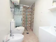 Prodaja, kuća, 176m², Reževići, Budva - image 13