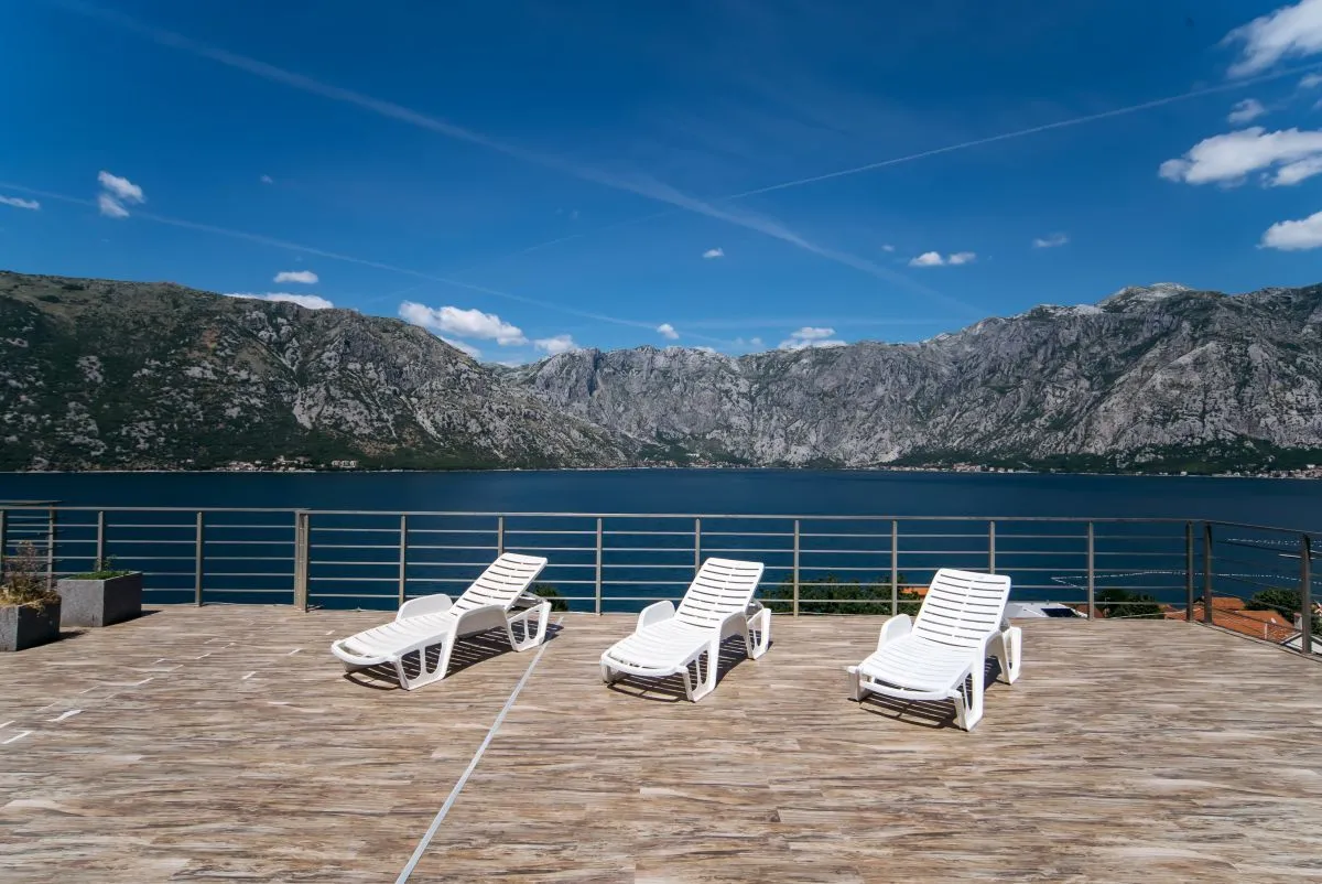 Prodaja, jednosoban stan, 68m², Stoliv, Kotor