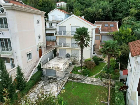 Sale, house, 280m², Stoliv, Kotor - image 13