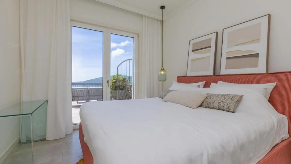 Prodaja, jednosoban stan, 153m², Luštica Bay, Tivat