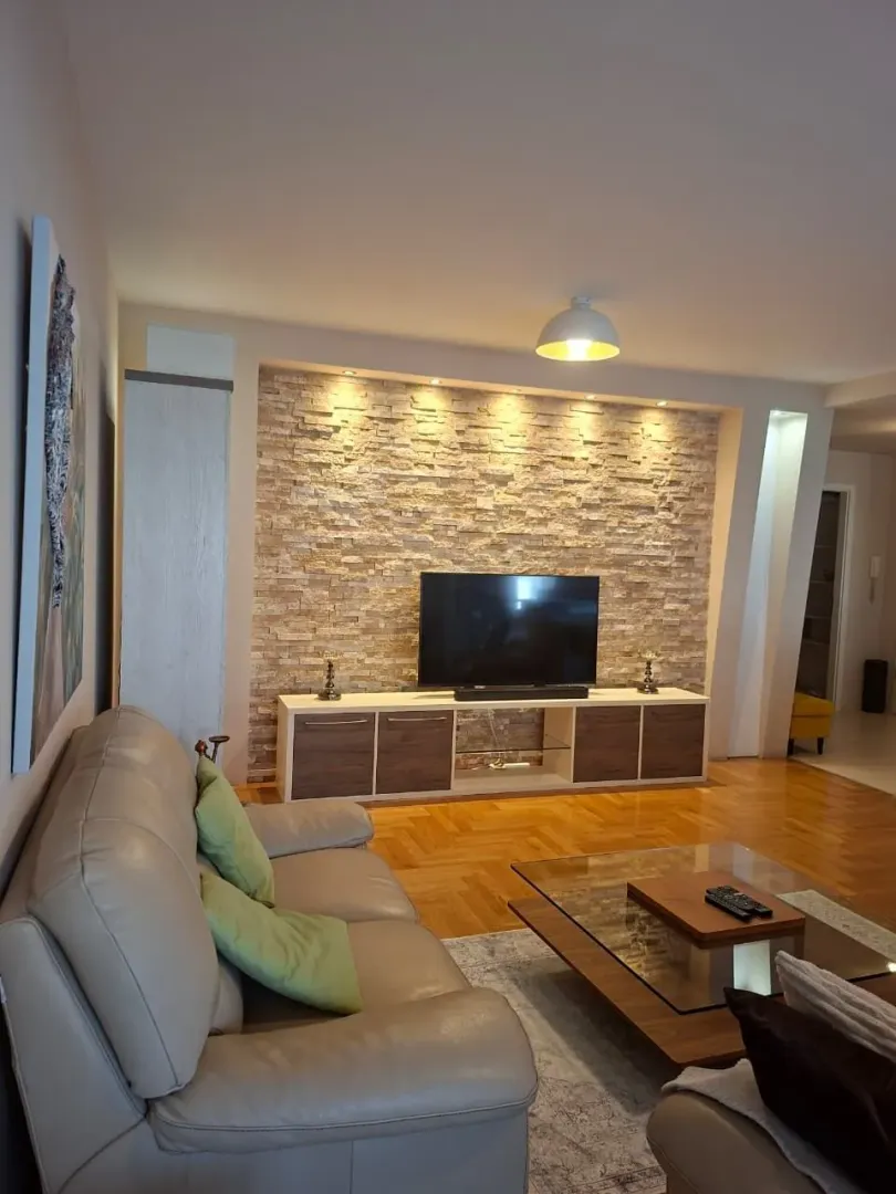 Rent, two bedroom apartment, 110m², Preko Morače, Podgorica