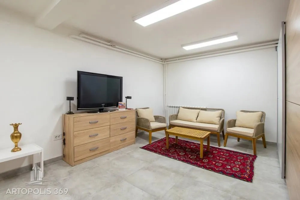 Sale, house, 180m², Bezanijska Kosa 1, Bežanijska Kosa Sve Podlokacije