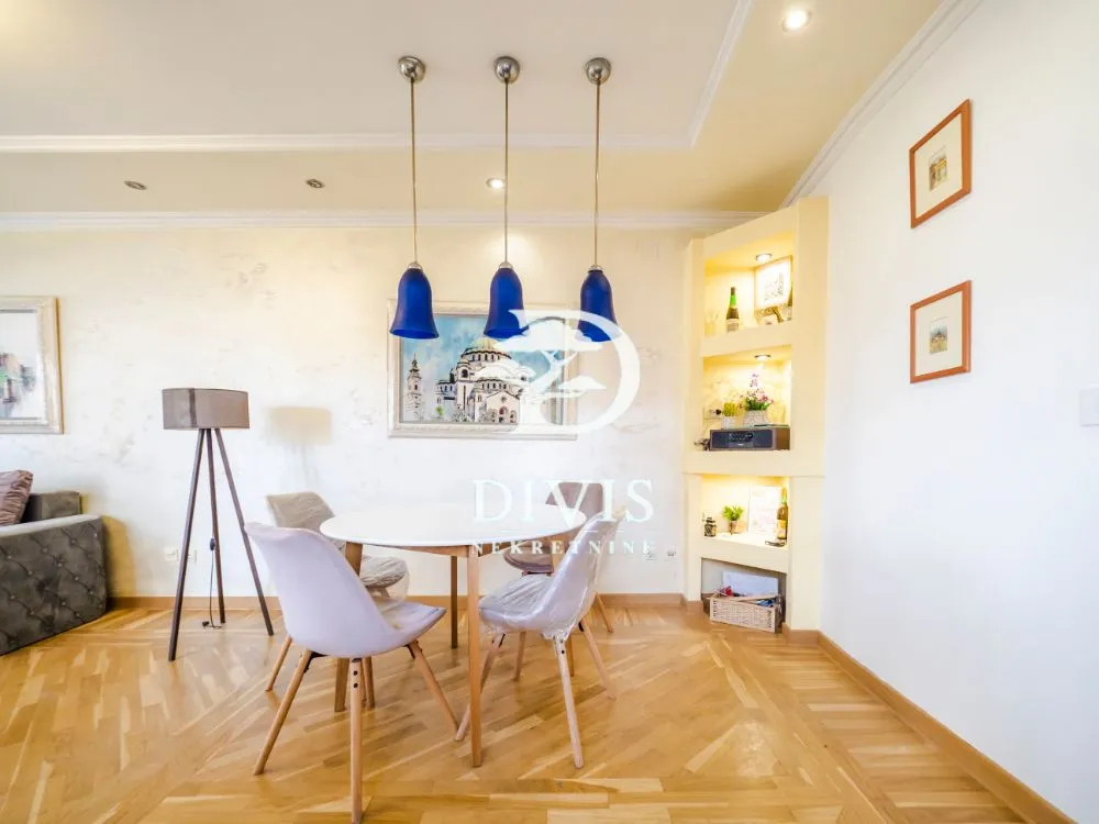 Sale, three bedroom apartment, 93m², Vračar Hram, Vračar Sve Podlokacije