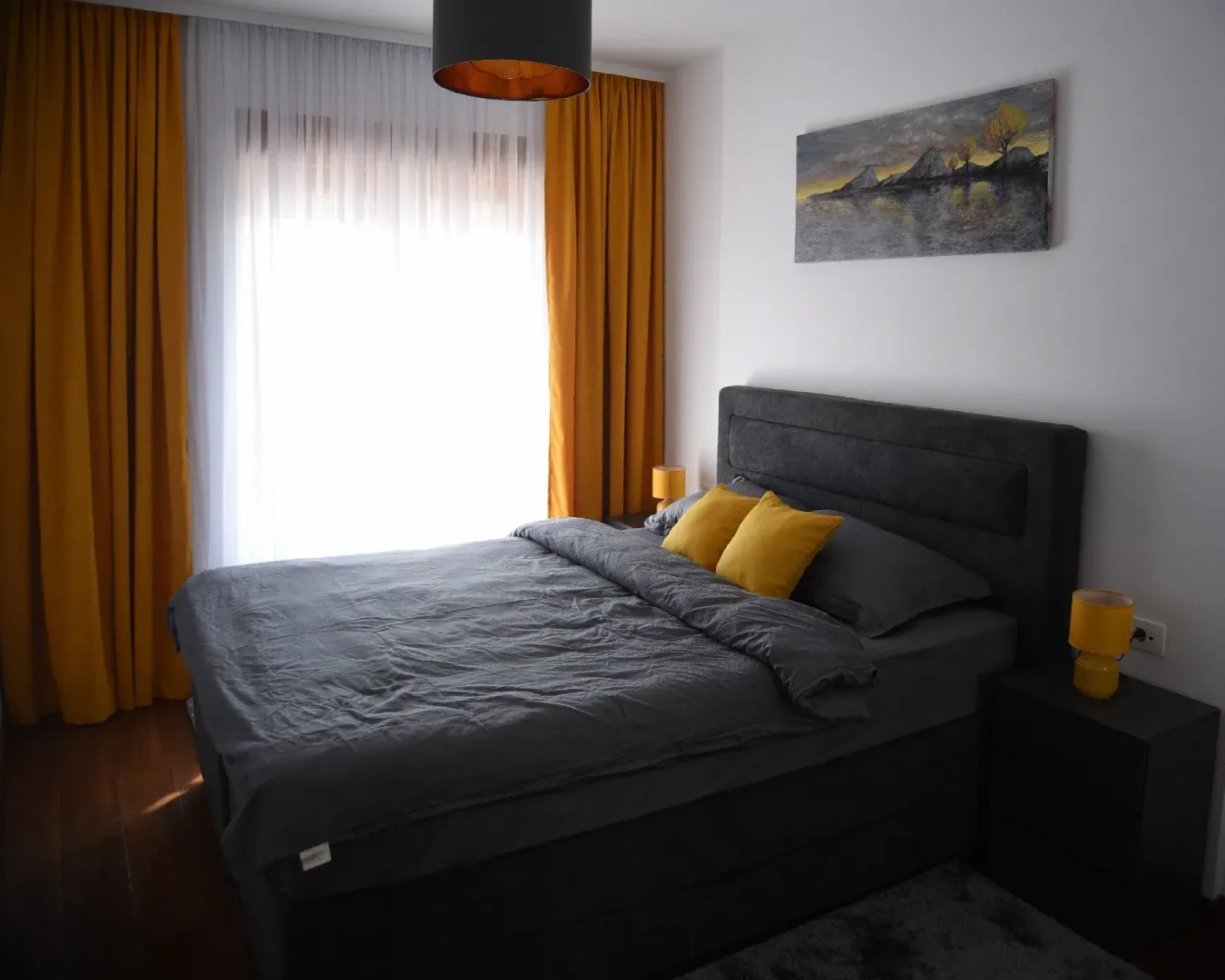 Izdavanje, jednosoban stan, 52m², Master Kvart, Podgorica