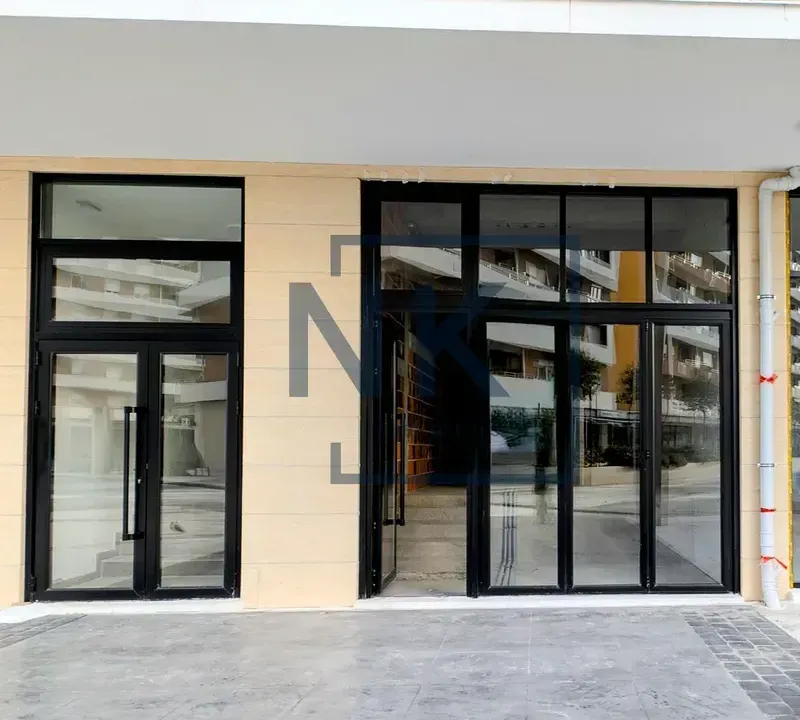 Izdavanje, poslovni prostor, 28m², Central Point, Podgorica