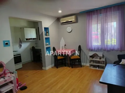 Prodaja, kuća, 371m², Jakovo, Surčin - image 8