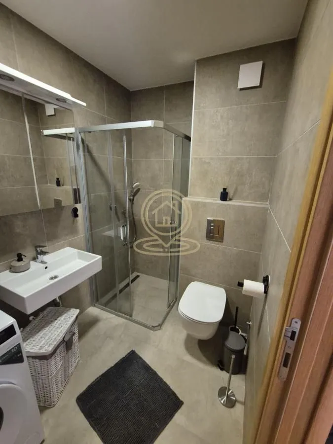 Rent, two bedroom apartment, 51m², Južni Bulevar, Vračar Sve Podlokacije