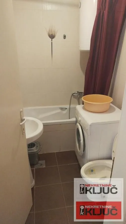 Rent, one bedroom apartment, 31m², Bulevar Oslobodjenja, Novi Sad Sve Podlokacije
