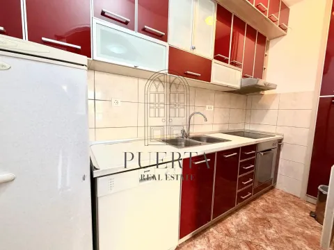 Rent, two bedroom apartment, 60m², Blok 9, Podgorica - image 7