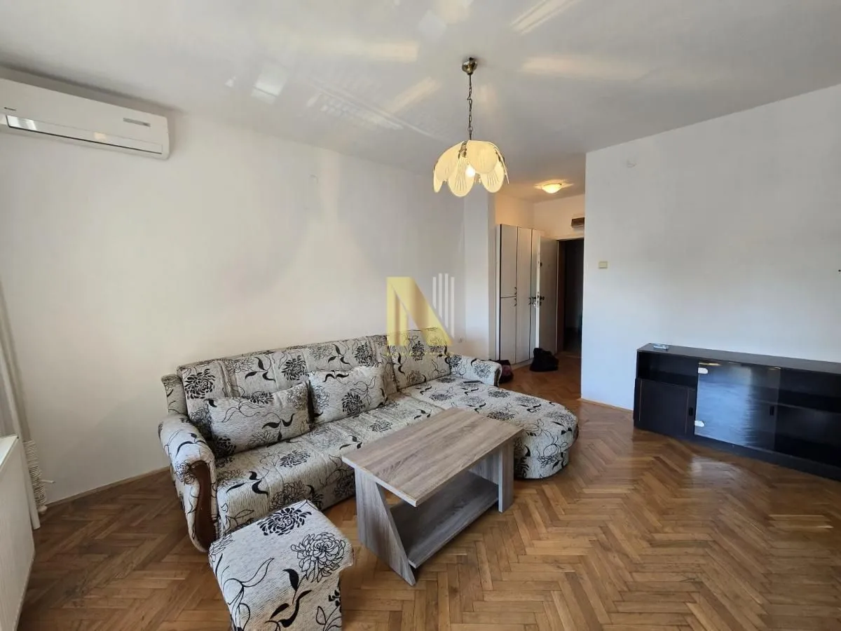 Rent, one bedroom apartment, 46m², Grbavica, Novi Sad Sve Podlokacije