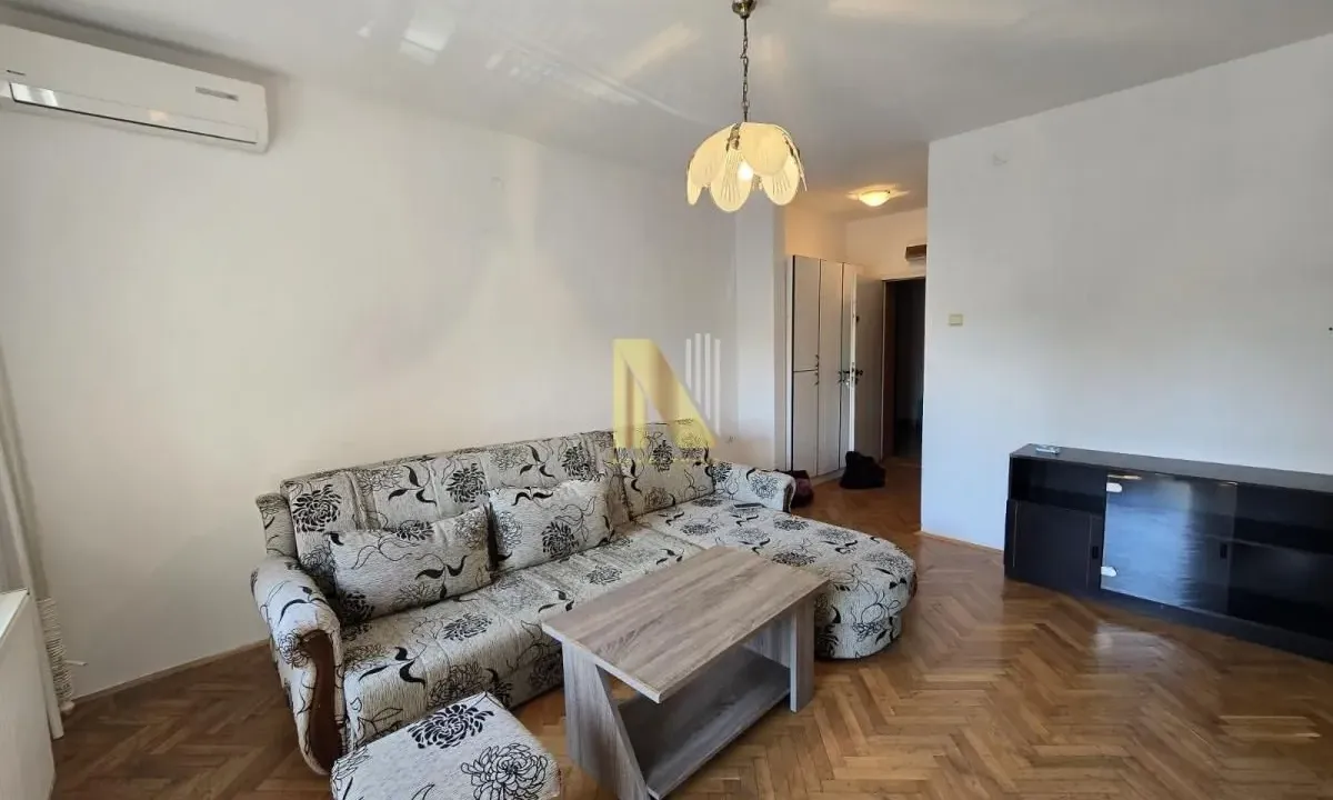 Rent, one bedroom apartment, 46m², Grbavica, Novi Sad Sve Podlokacije